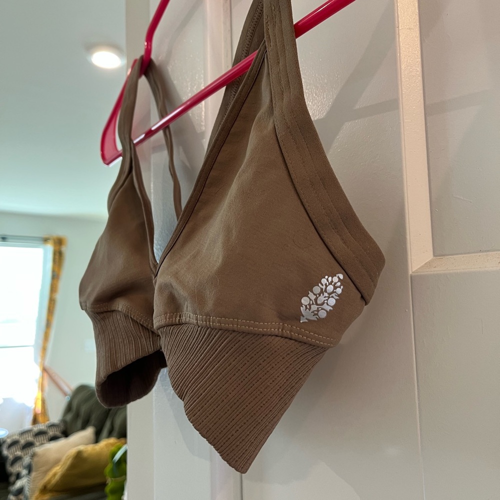Free Movement Sports Bralette - Picture 2 of 4